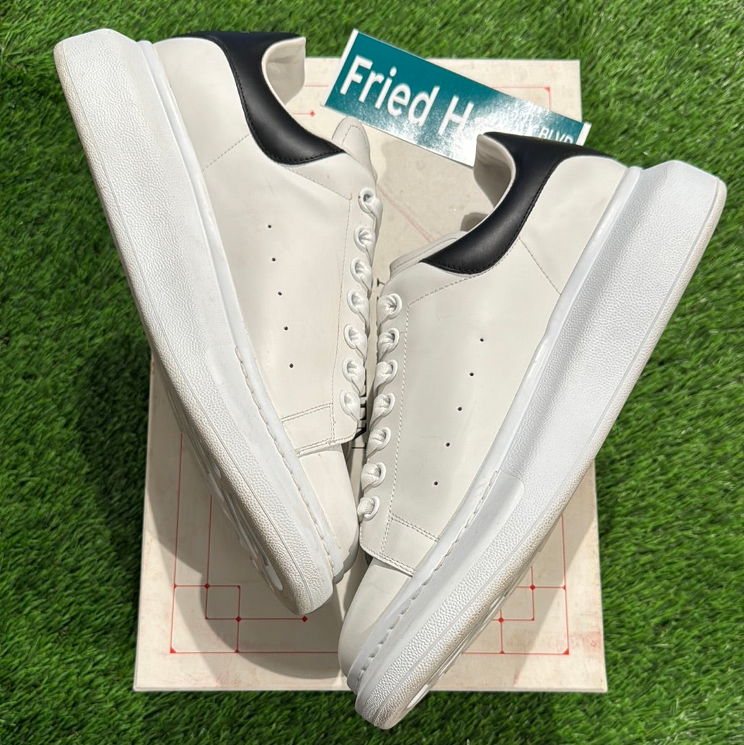 Alexander McQueen Oversized Sneaker 'White Black'