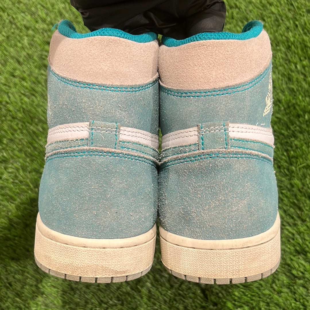 Air Jordan 1 Retro High OG 'Turbo Green'