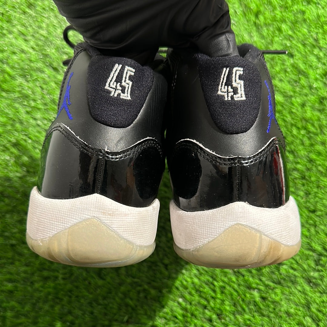 Air Jordan 11 Retro BG 'Space Jam' 2016