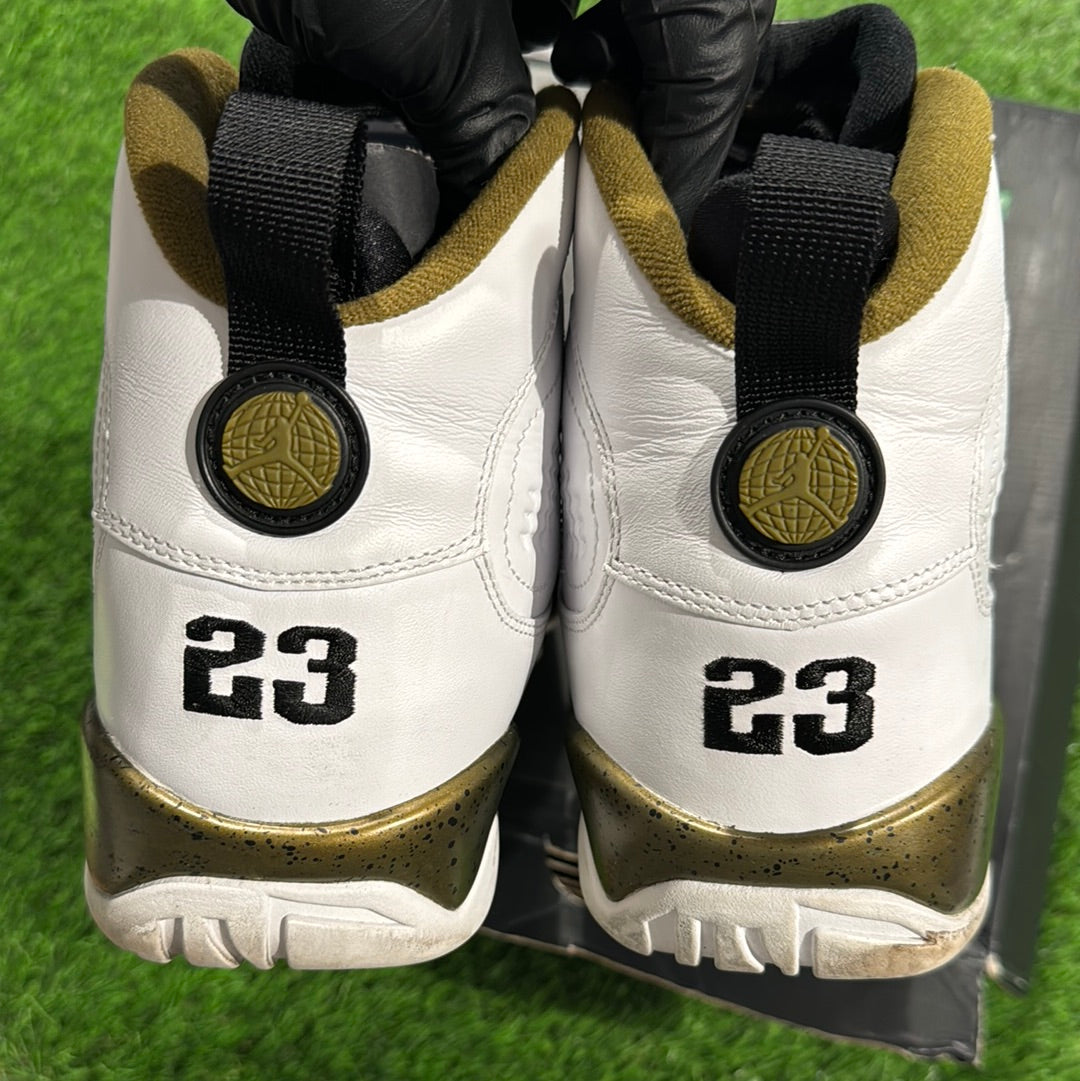 Air Jordan 9 Retro 'Statue'