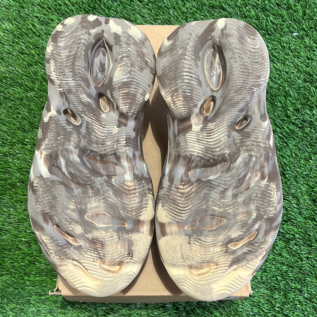 Yeezy Foam Runner 'MXT Moon Grey'