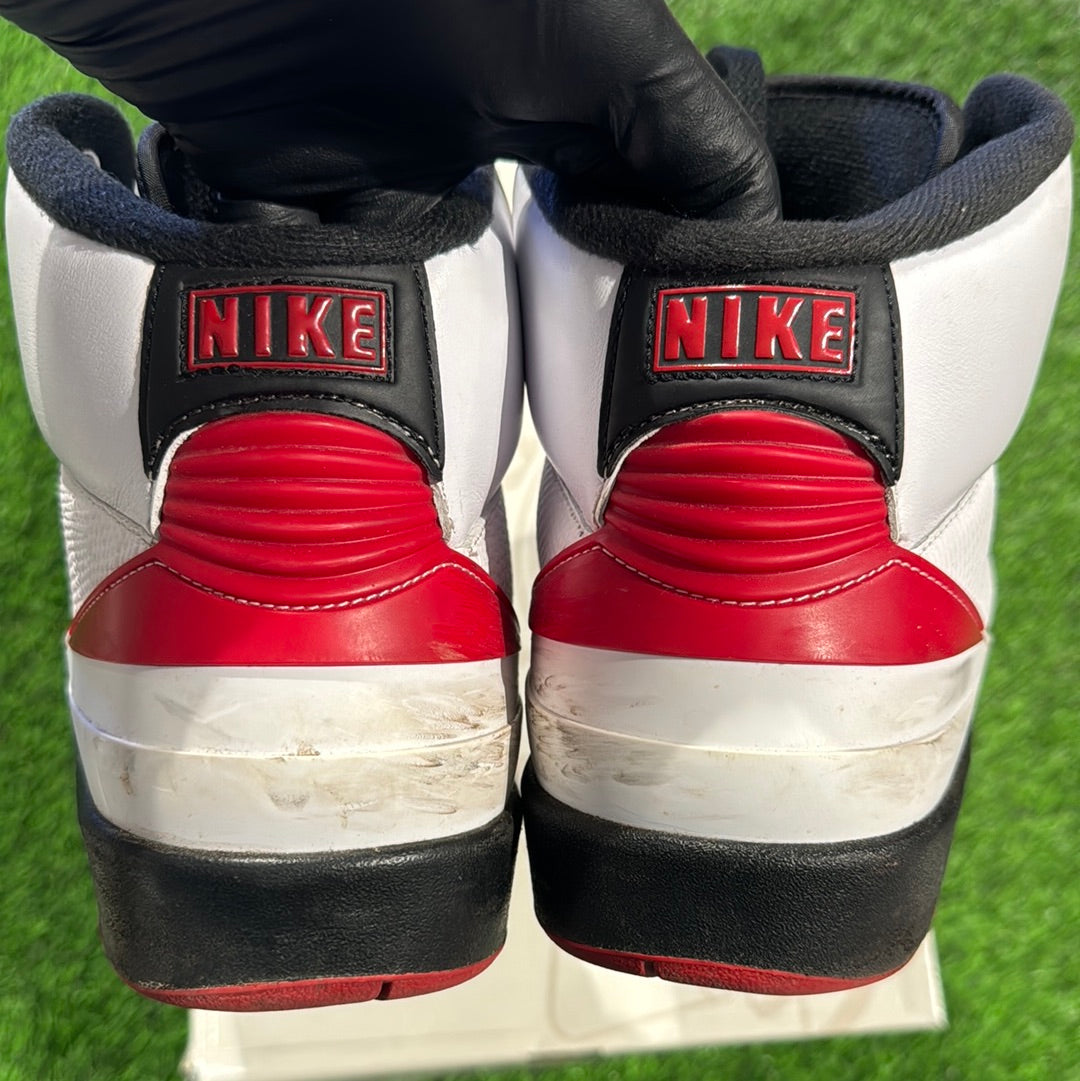 Air Jordan 2 Retro 'Chicago' 2022