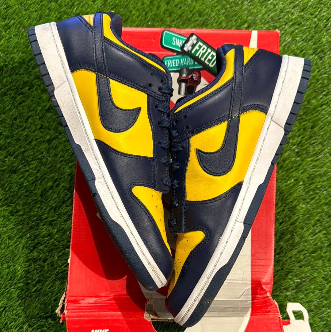 Dunk Low 'Michigan' 2021