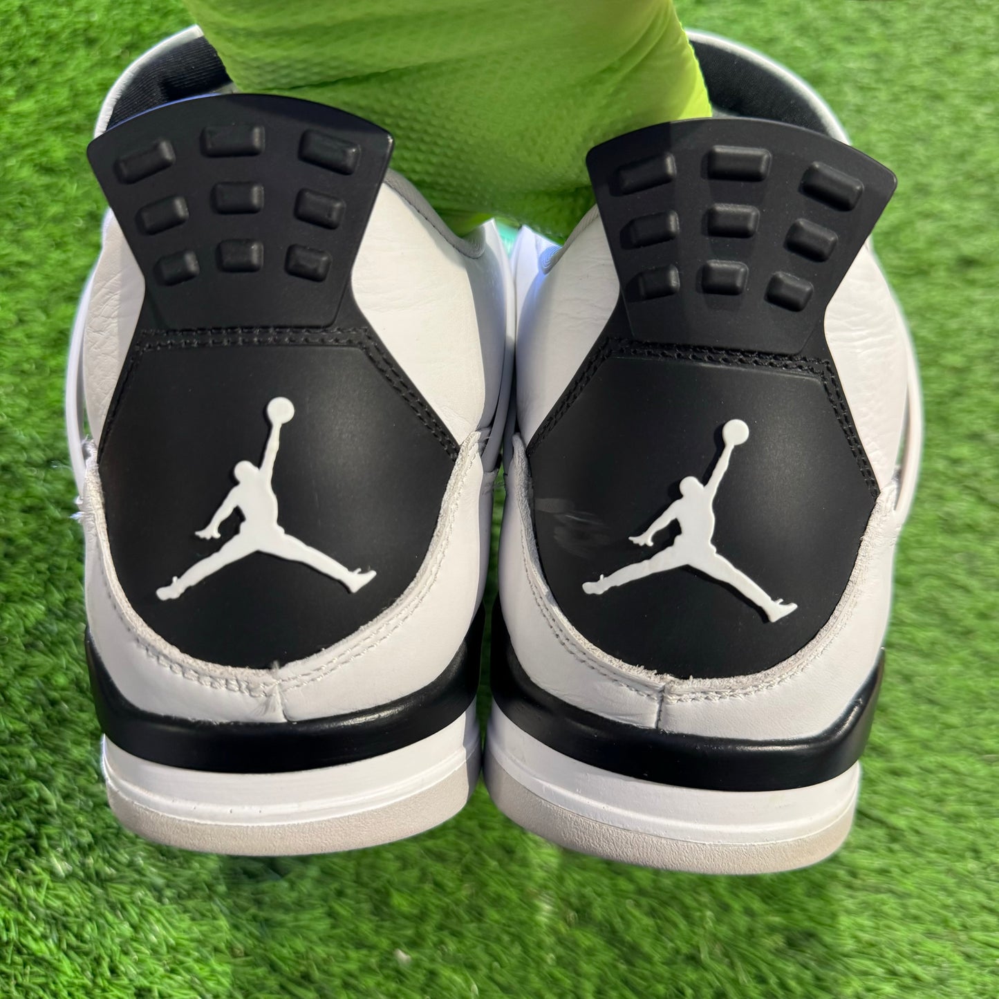 Air Jordan 4 Retro 'Military Black'