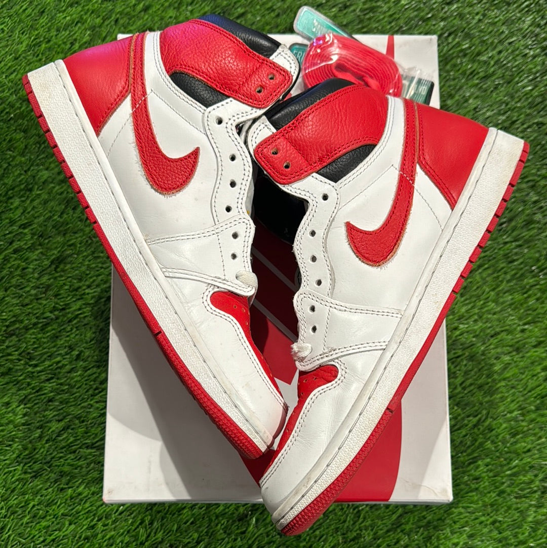 Air Jordan 1 Retro High OG 'Heritage'