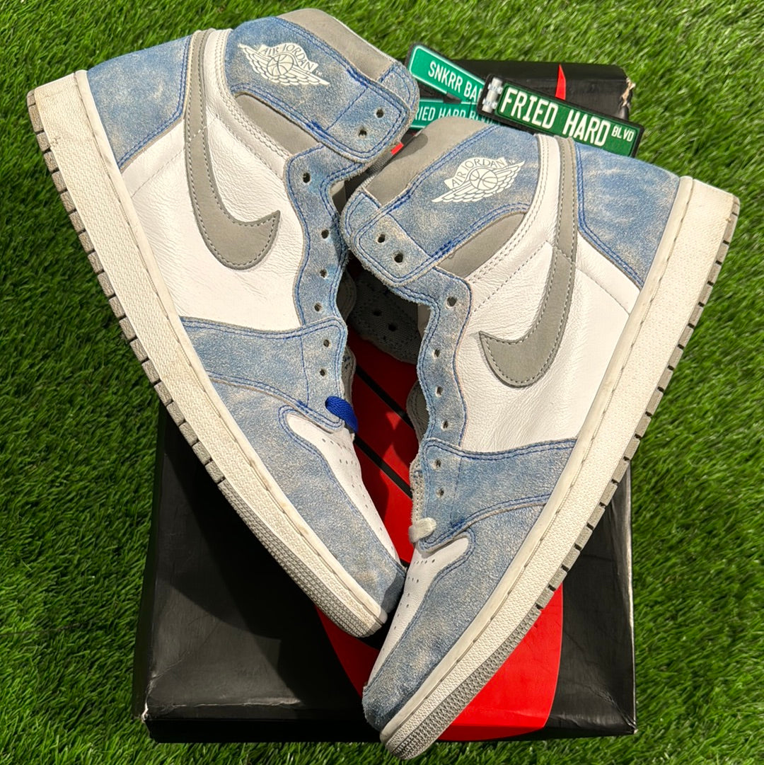 Air Jordan 1 Retro High OG 'Hyper Royal'
