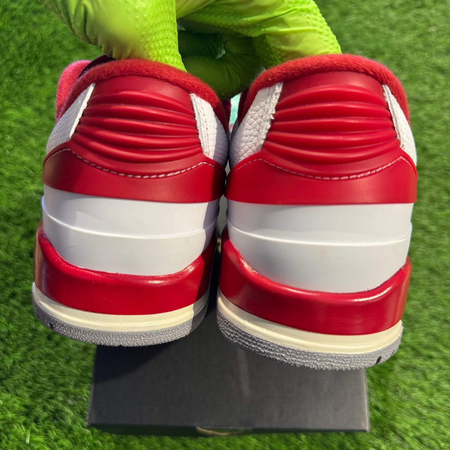 Air Jordan 2/3 GS 'White Varsity Red'