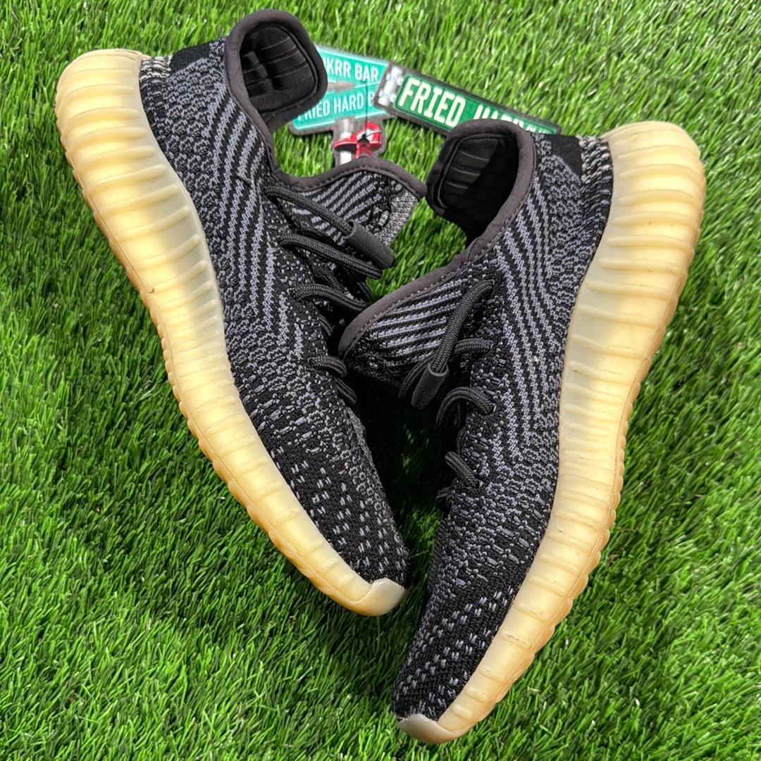Yeezy Boost 350 V2 'Carbon'