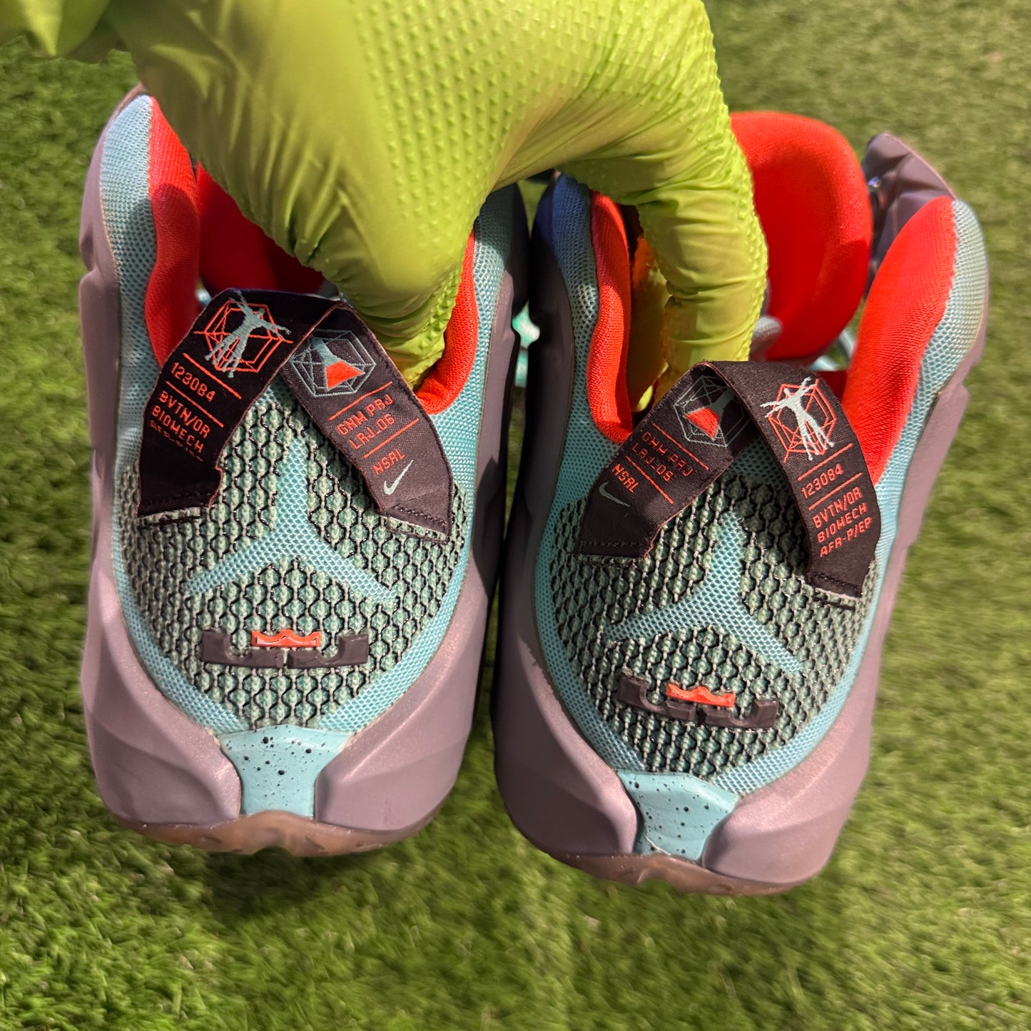 LeBron 12 'NSRL' 15M/16.5W