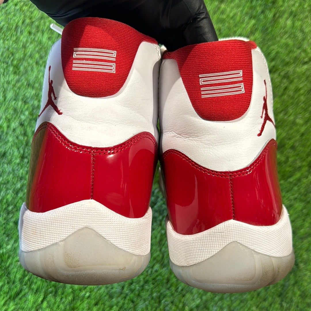 Air Jordan 11 Retro 'Cherry'