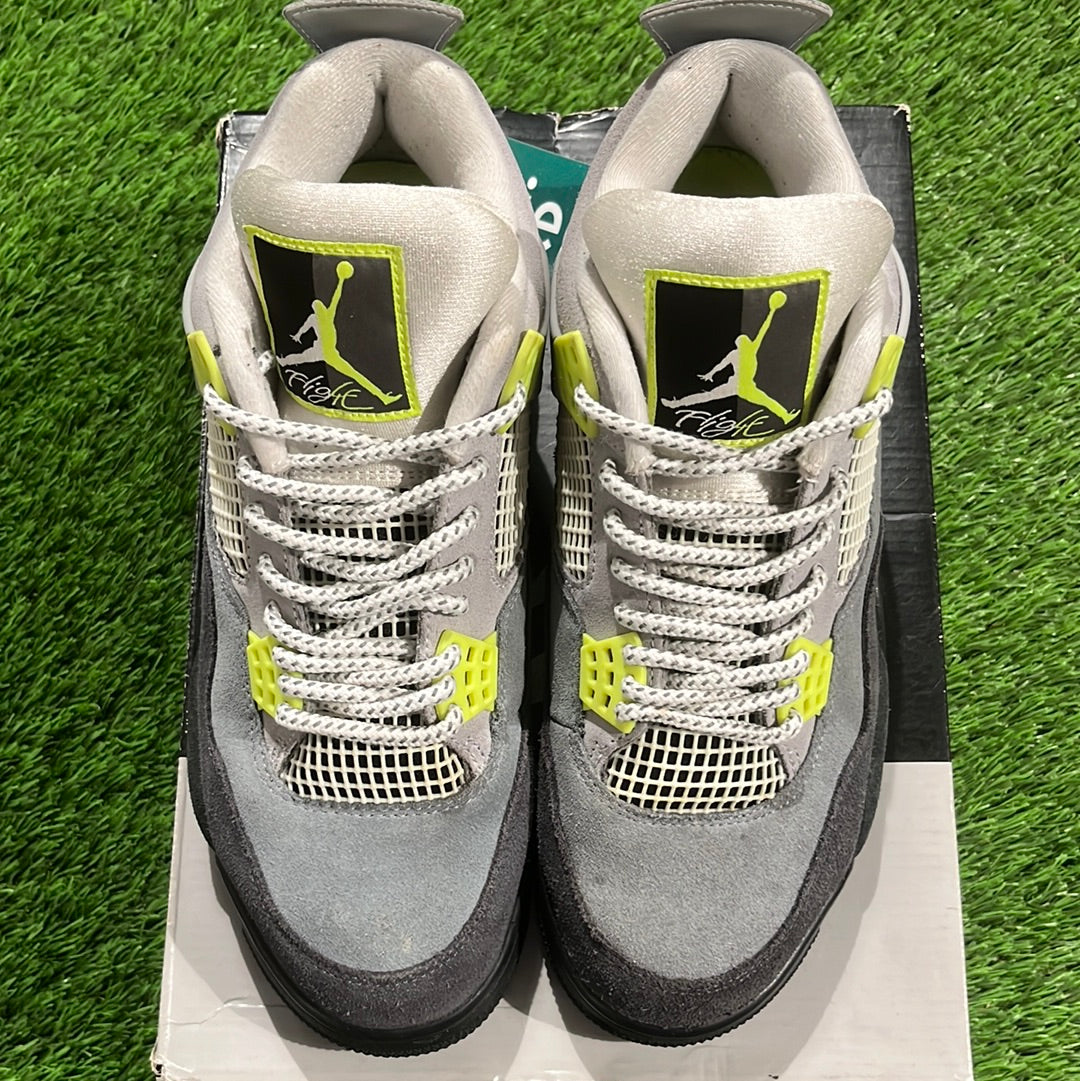 Air Jordan 4 Retro SE 'Neon 95'