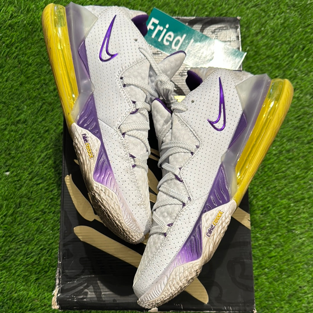LeBron 17 Low 'Lakers'