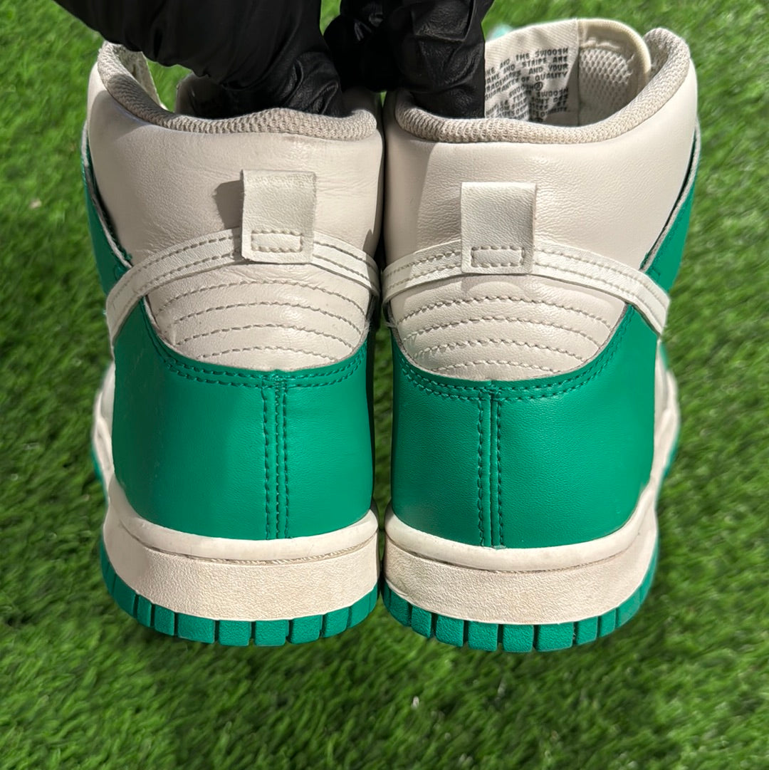 Dunk High GS 'Phantom Stadium Green'