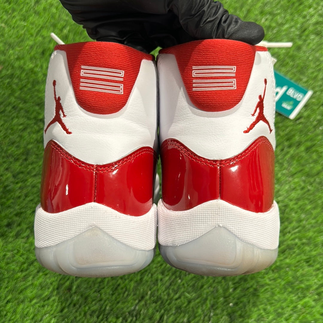Air Jordan 11 Retro 'Cherry'