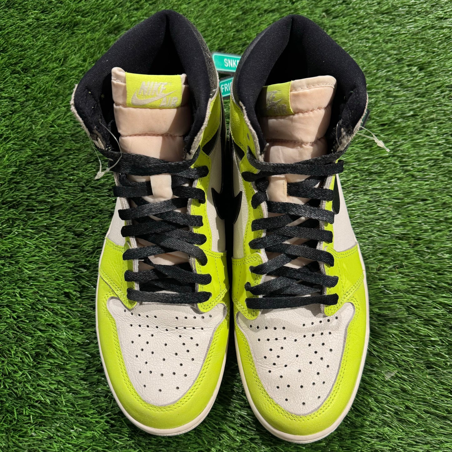 Air Jordan 1 Retro High OG 'Visionaire'
