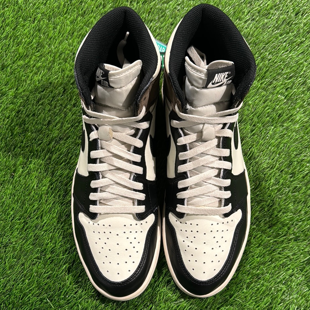 Air Jordan 1 Retro High OG 'Dark Mocha'