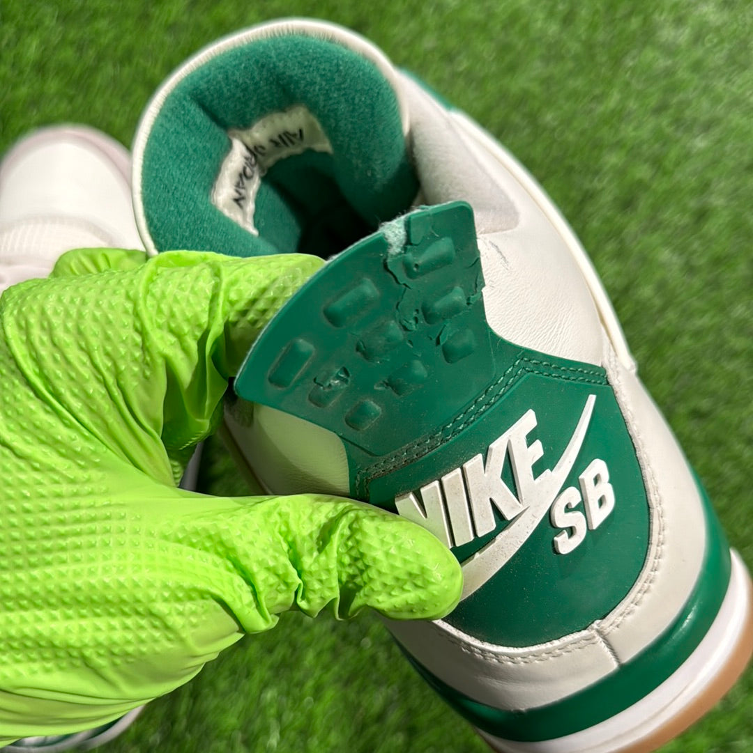 Nike SB x Air Jordan 4 Retro SP 'Pine Green'