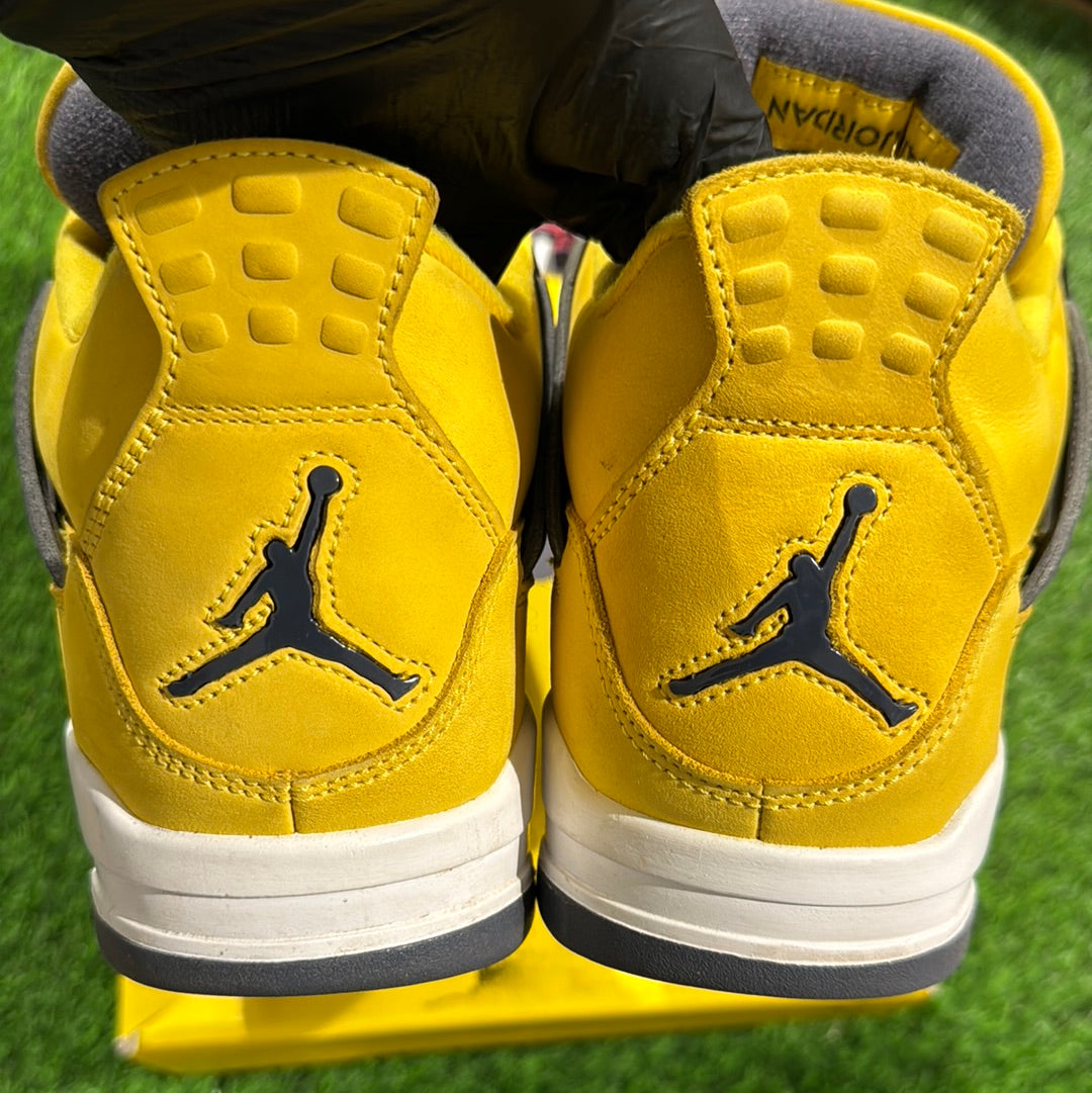 Air Jordan 4 Retro 'Lightning' 2021