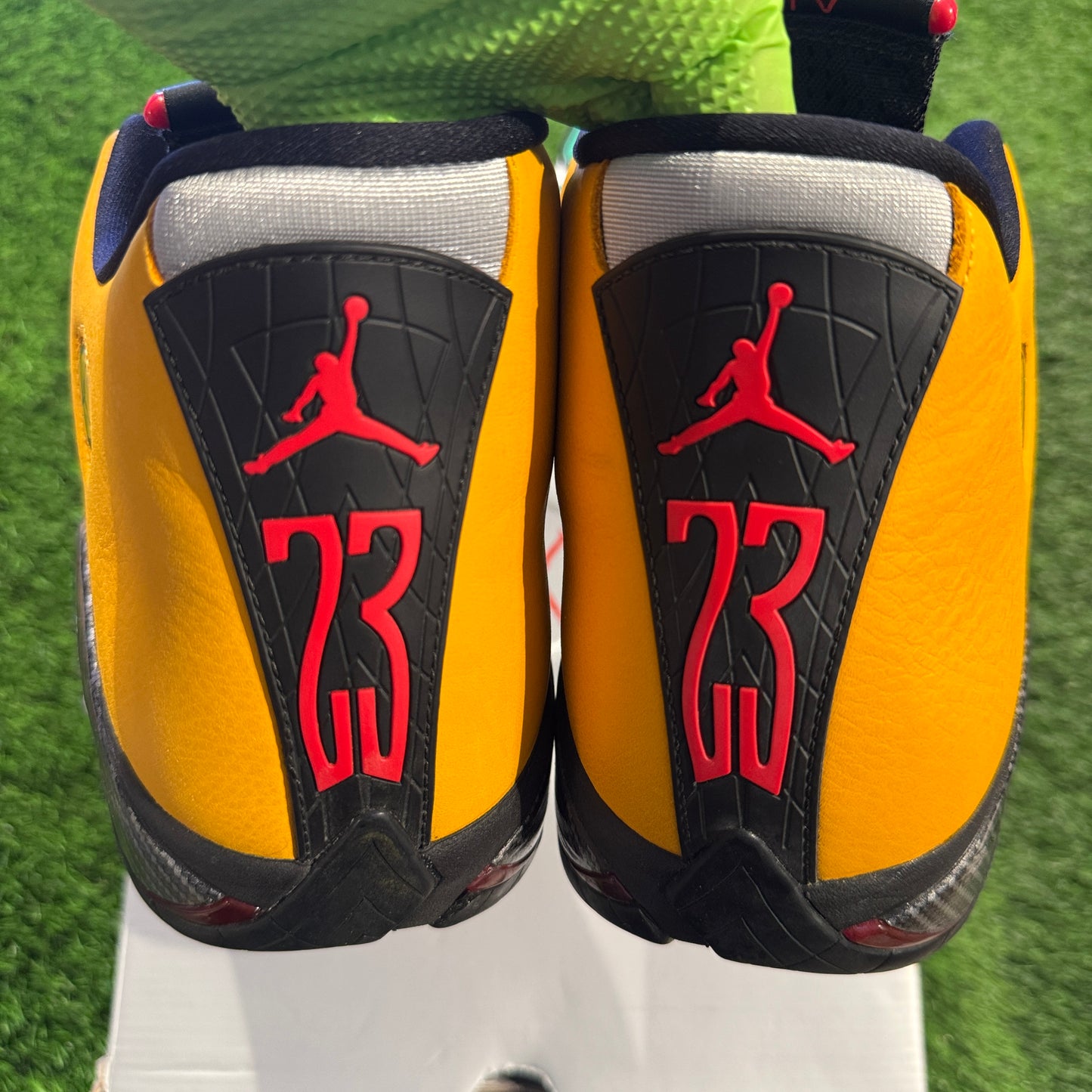 Air Jordan 14 Retro 'Reverse Ferrari'