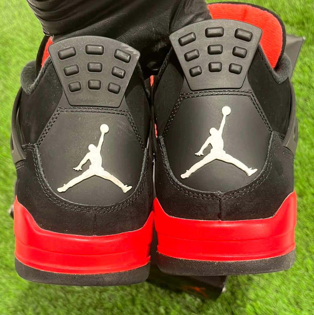 Air Jordan 4 Retro 'Red Thunder'