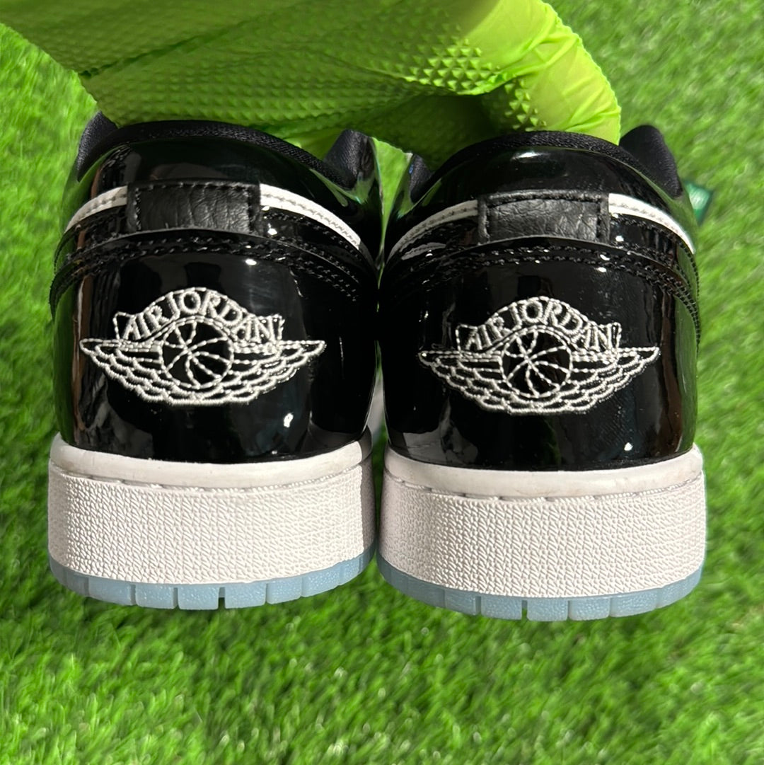 Air Jordan 1 Low SE GS 'Concord'