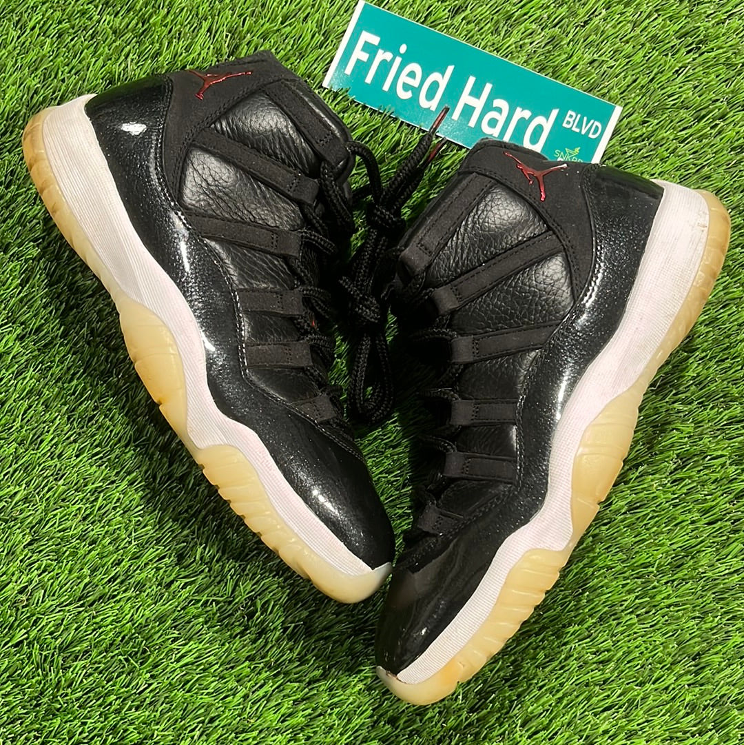 Air Jordan 11 Retro '72-10'