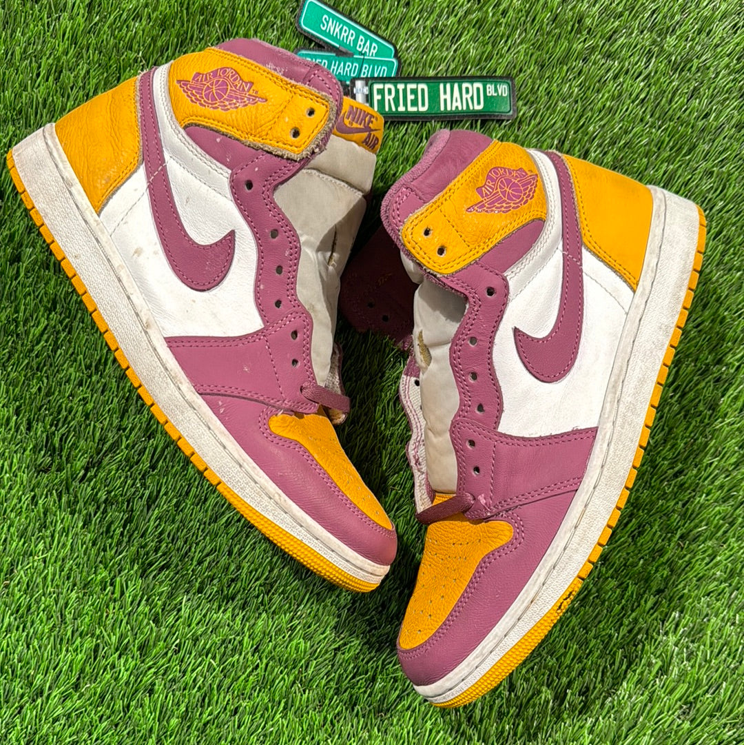 Air Jordan 1 Retro High OG 'Brotherhood'