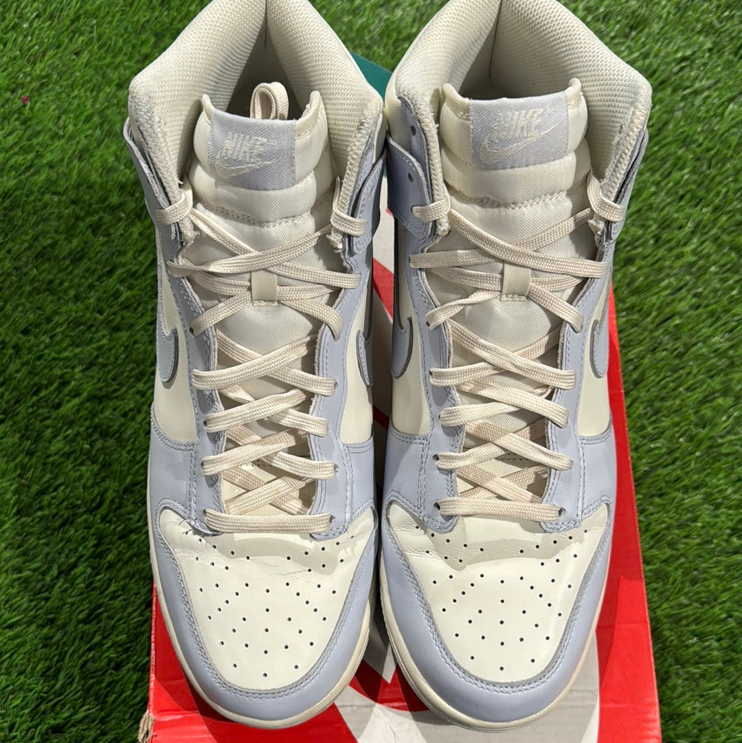 Wmns Dunk High 'Football Grey'