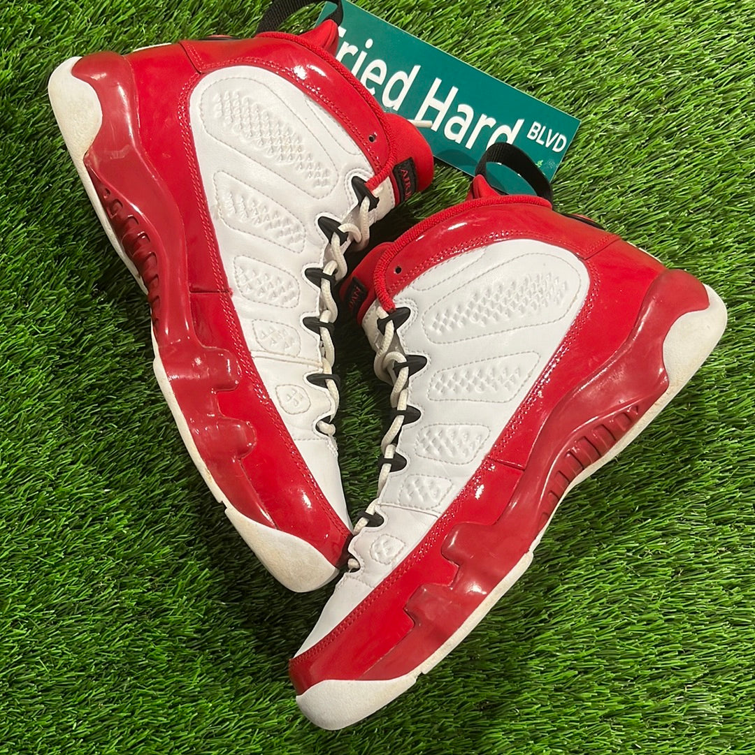 Air Jordan 9 Retro BG 'Gym Red'