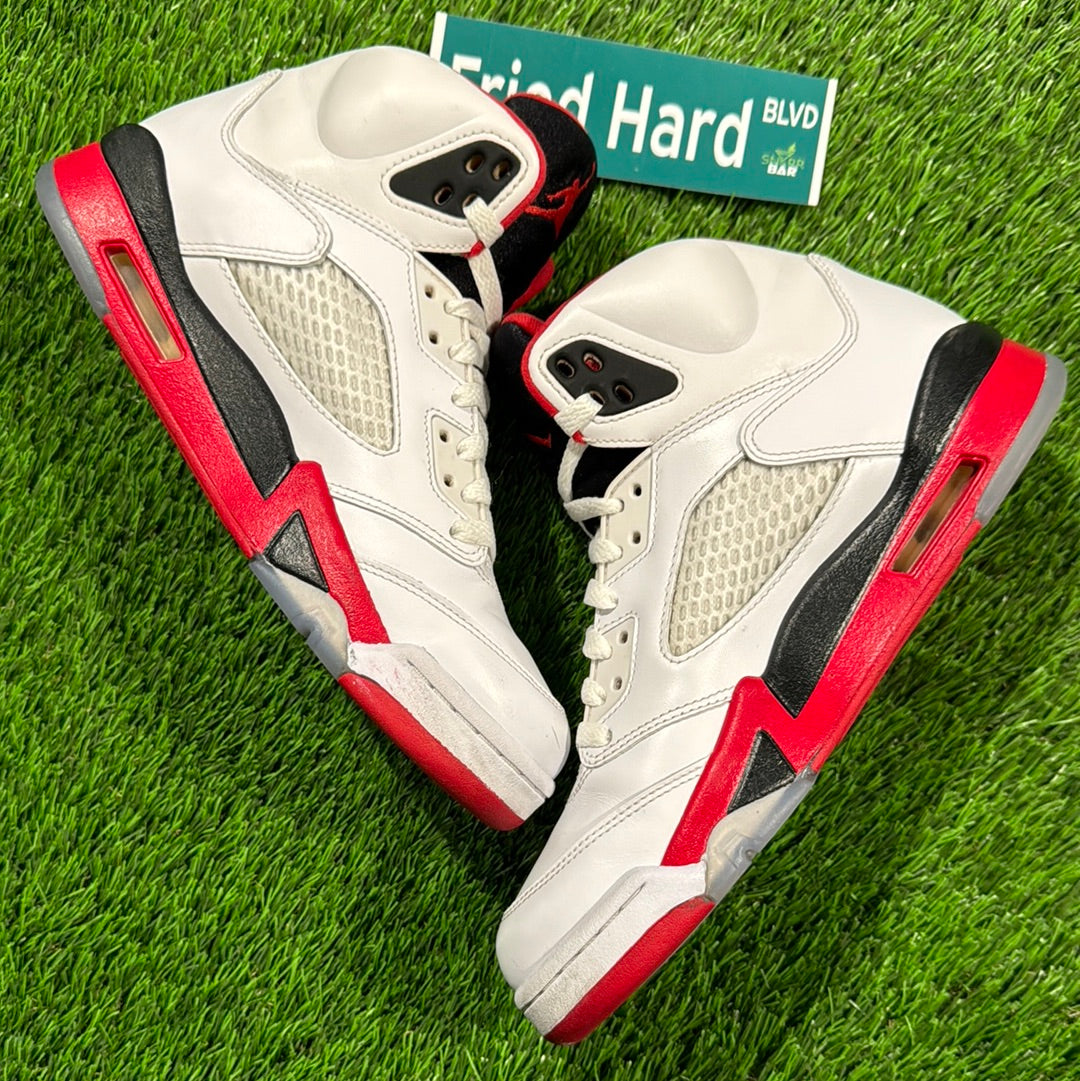 Air Jordan 5 Retro 'Fire Red' 2013