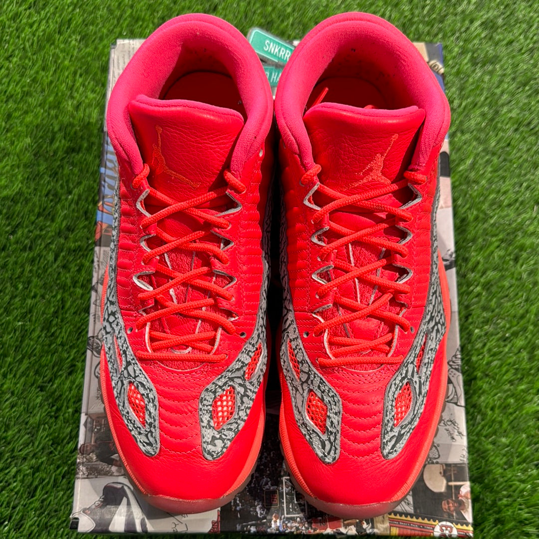 Air Jordan 11 Retro Low IE 'Flash Crimson' 8.5M/10W