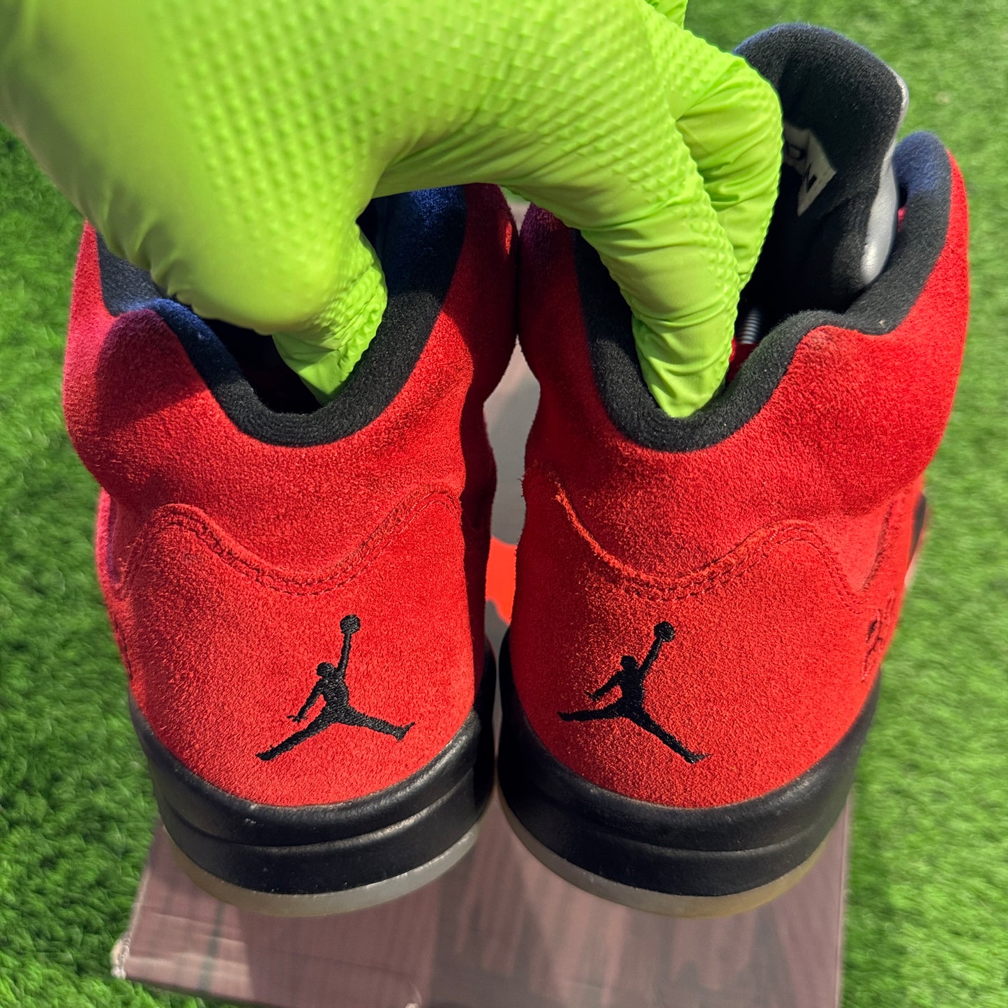 Air Jordan 5 Retro 'Raging Bull' 2021