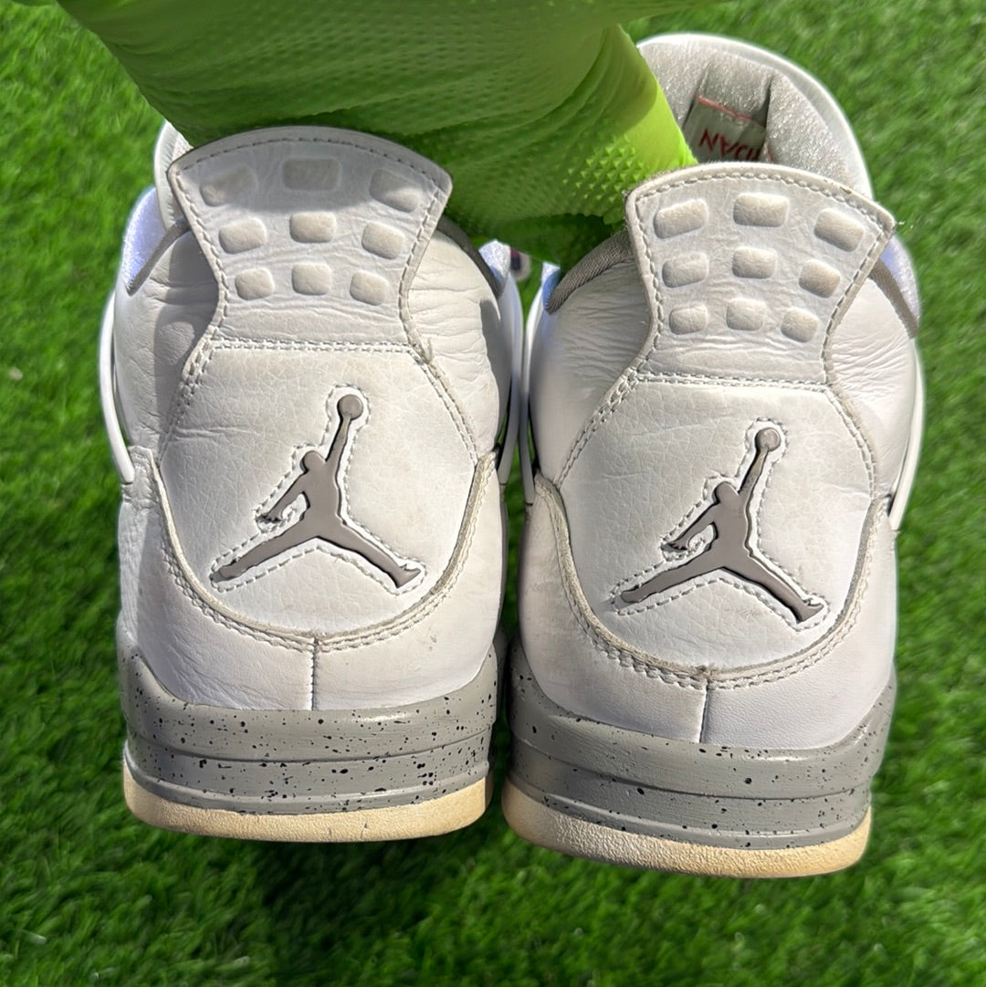 Air Jordan 4 Retro 'White Oreo'