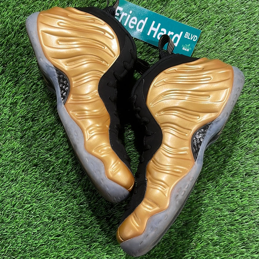 Air Foamposite One 'Metallic Gold’