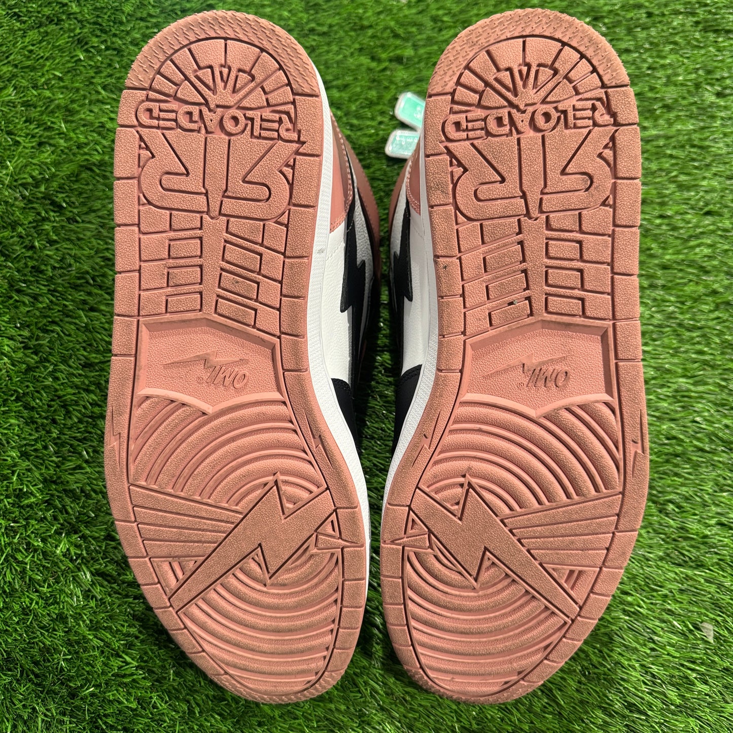 Air Kiy 'Pink Black White' 15M/16.5W