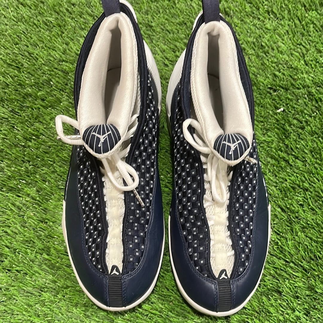 Air Jordan 15 Retro 'Obsidian' 2017