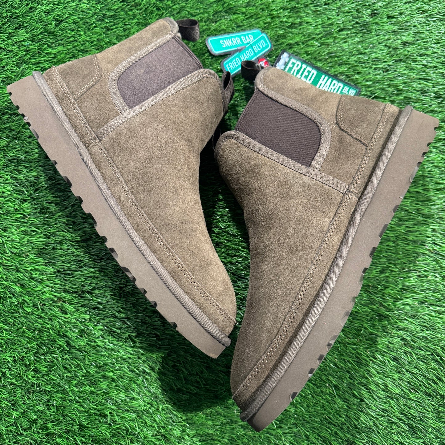 Men's Uggs Neumel Chelsea