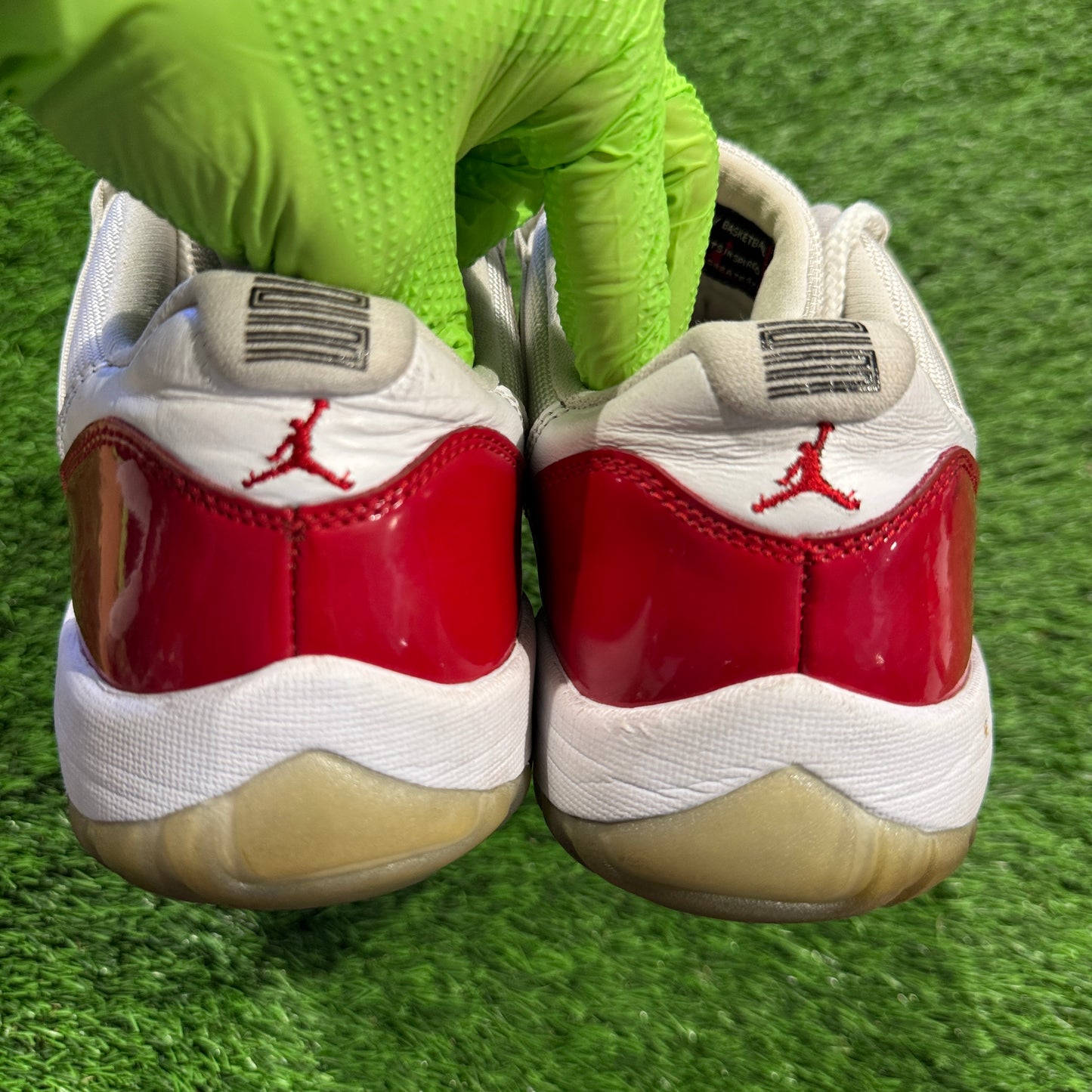 Jordan 11 Retro Low Cherry (2016) 10.5M/12W