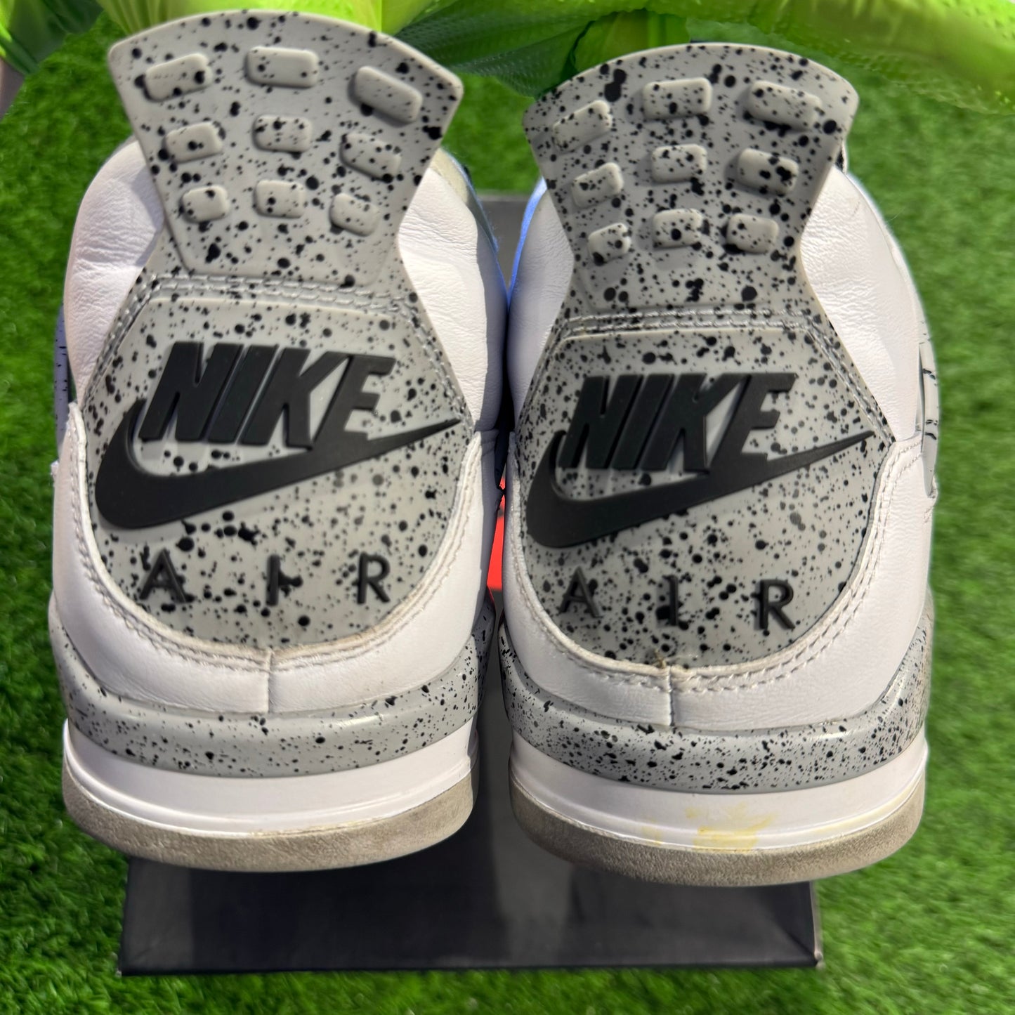 Air Jordan 4 Retro OG 'White Cement' 2016