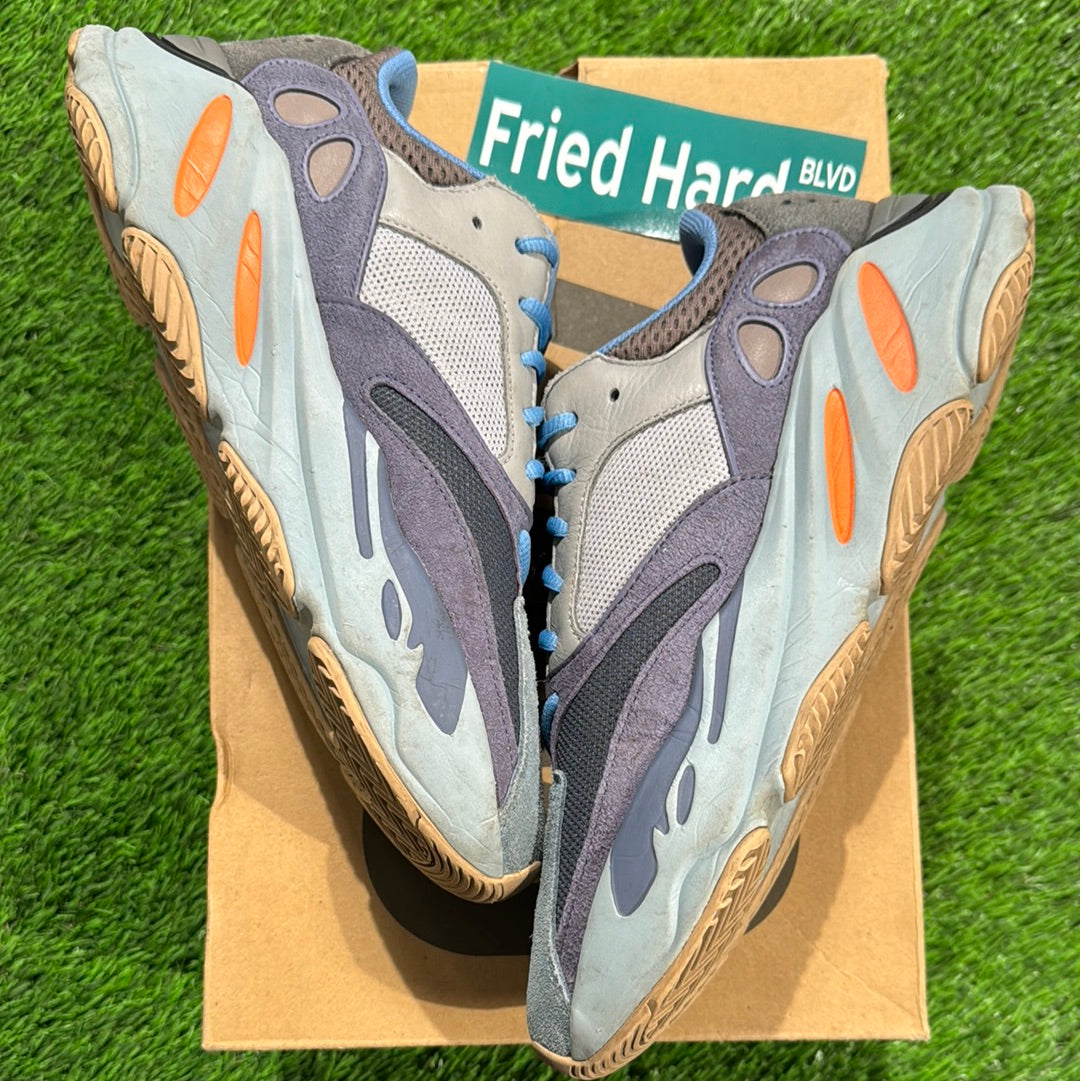 Yeezy Boost 700 'Carbon Blue'