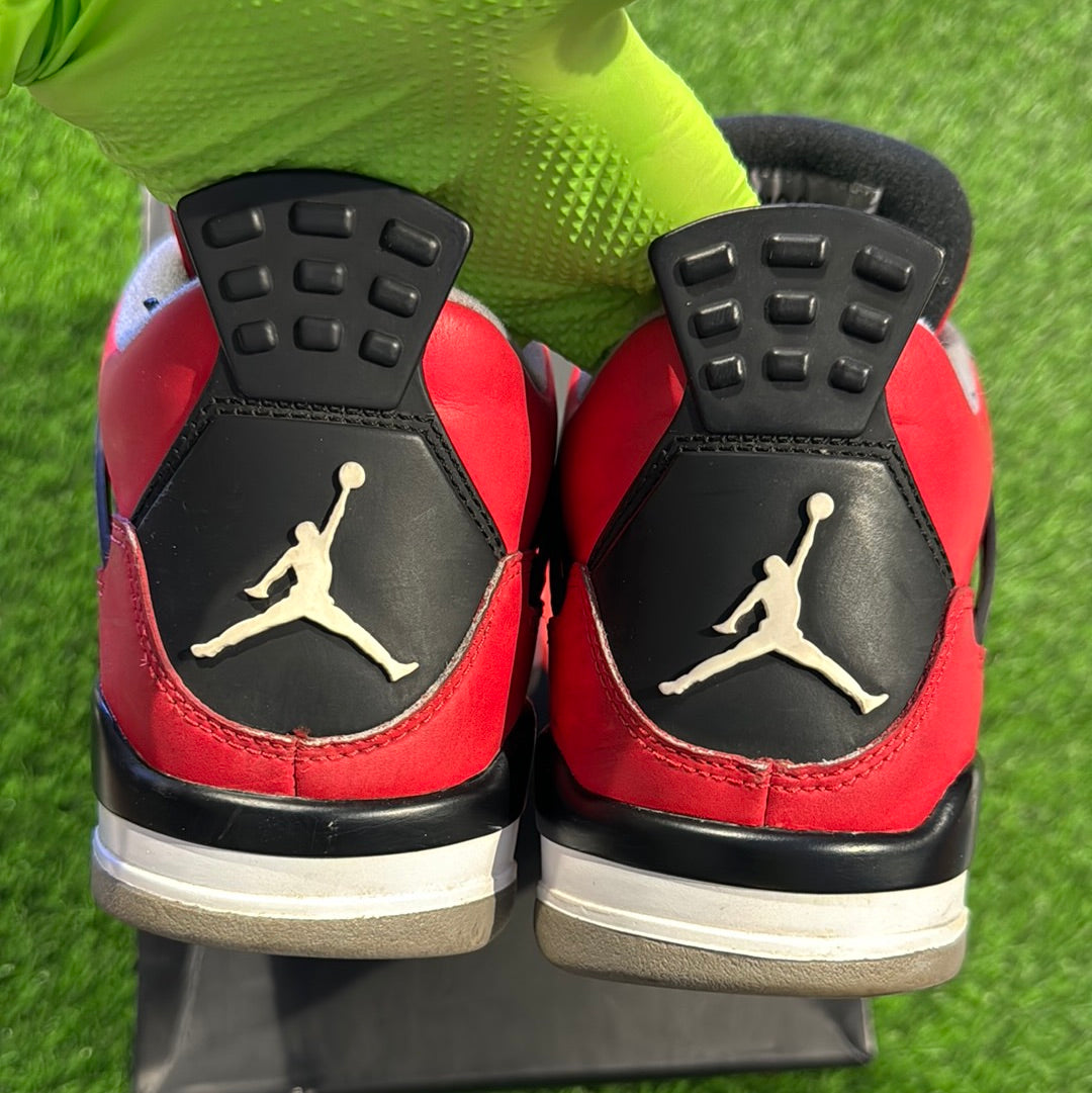 Air Jordan 4 Retro 'Toro Bravo'
