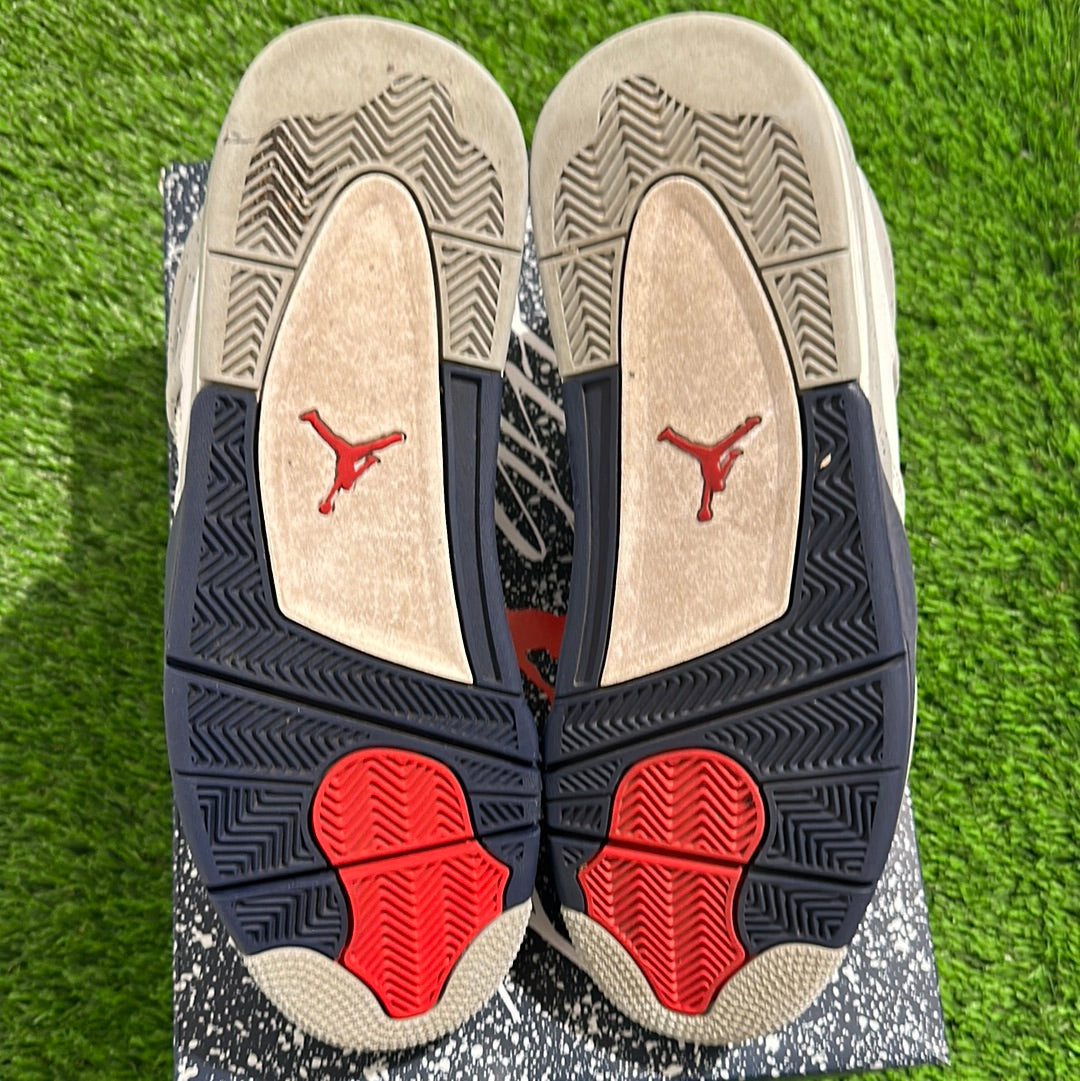 Air Jordan 4 Retro 'Midnight Navy'
