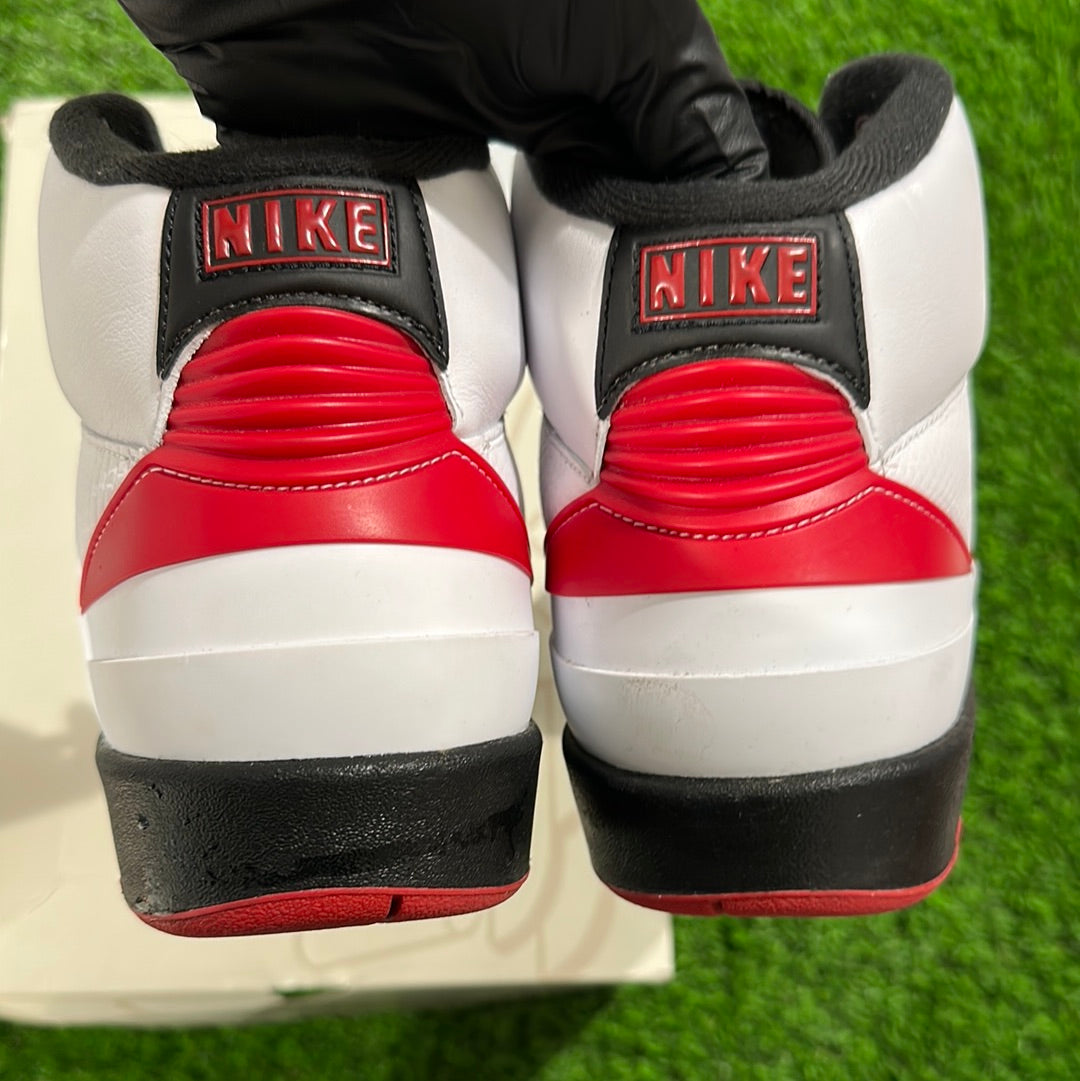 Air Jordan 2 Retro 'Chicago' 2022