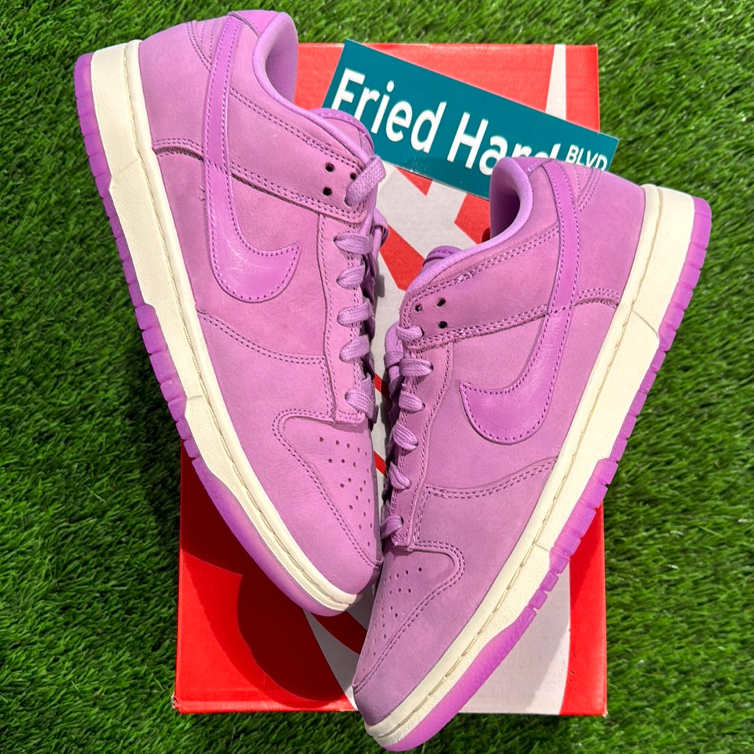 Wmns Dunk Low Premium 'Rush Fuchsia'