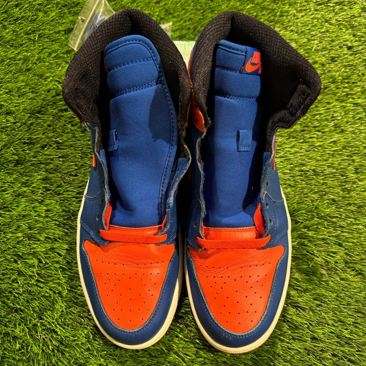 Air Jordan 1 Retro High OG 'Knicks'