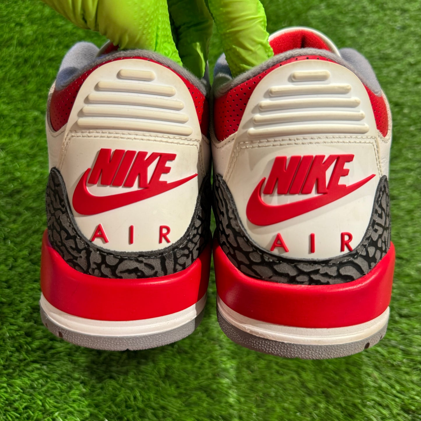 Air Jordan 3 Retro 'Fire Red' 2022