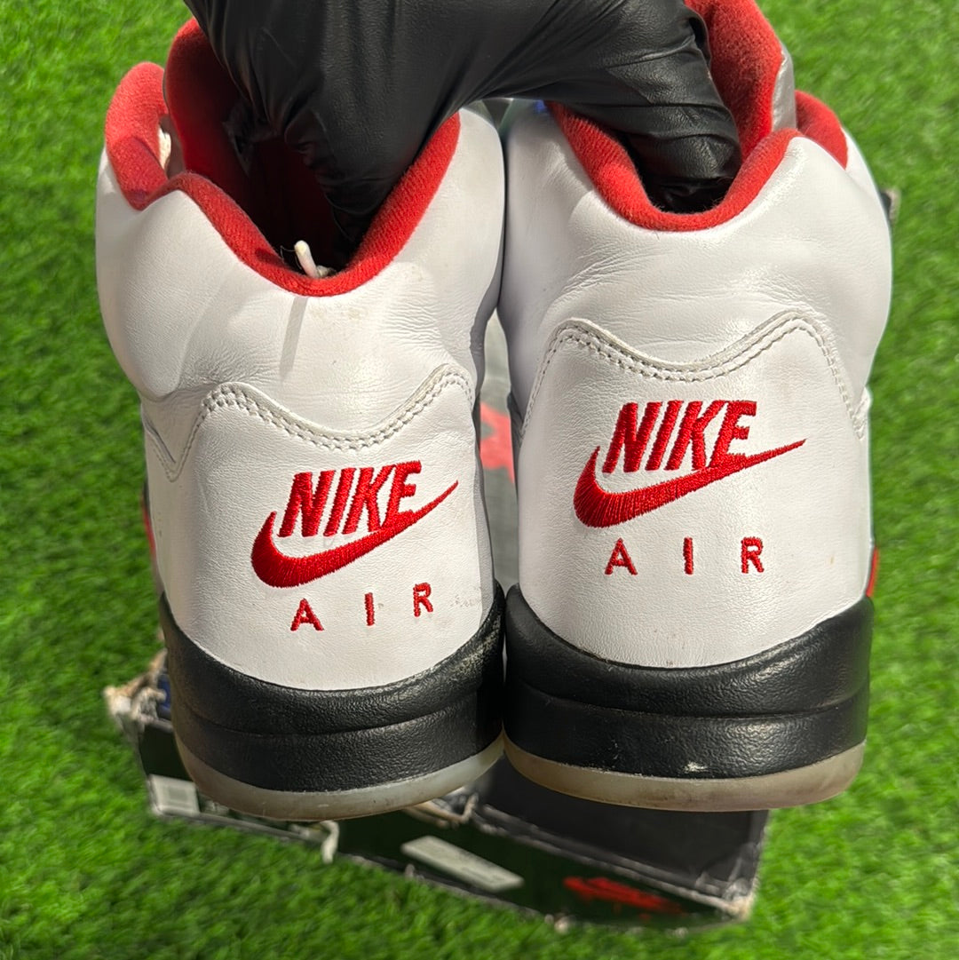 Air Jordan 5 Retro 'Fire Red' 2020