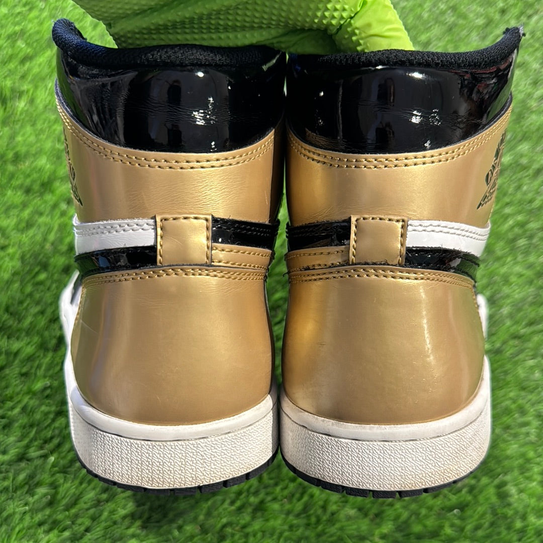 Air Jordan 1 Retro High OG NRG 'Gold Toe'