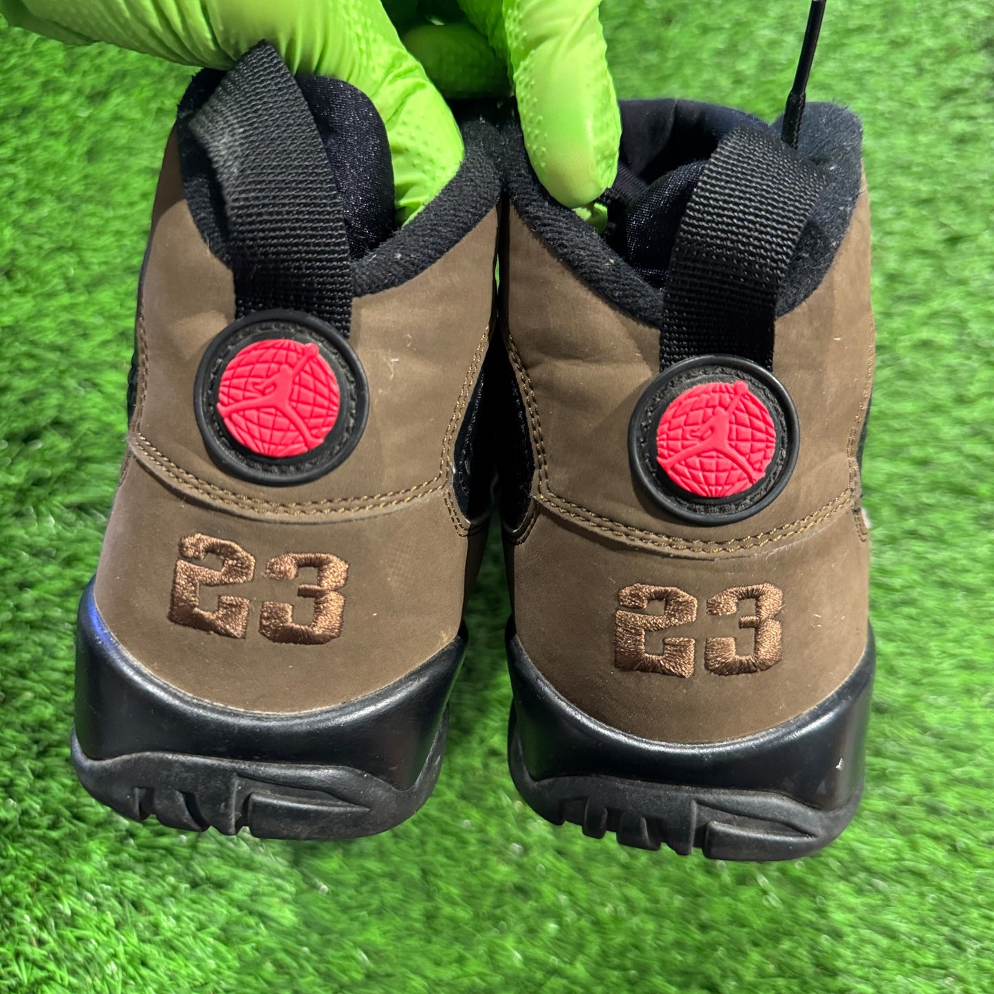 Air Jordan 9 Retro 'Olive' 2012