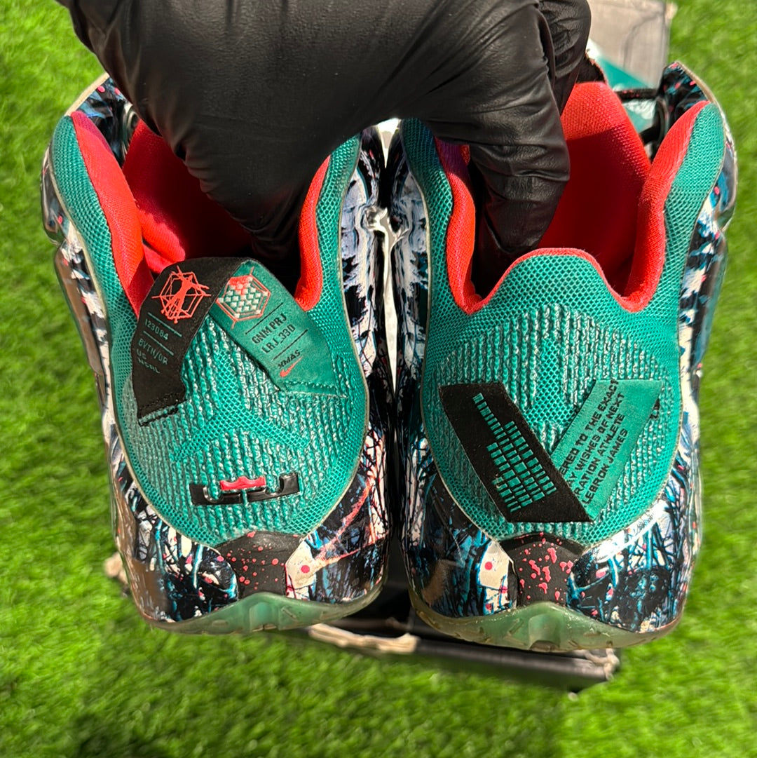 LeBron 12 Xmas 'Akron Birch'